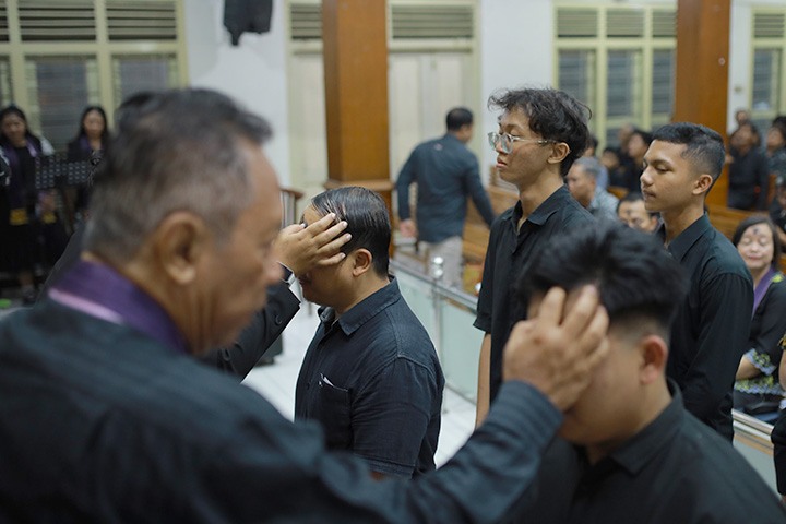 galeri, Ibadah Rabu Abu GKJ Baki Induk 2025, gereja kristen jawa, gkj, gkj baki, gereja kristen jawa baki, baki, sukoharjo, gkj klasis sukoharjo, klasis sukoharjo, klasis, sinode gkj, sinode 